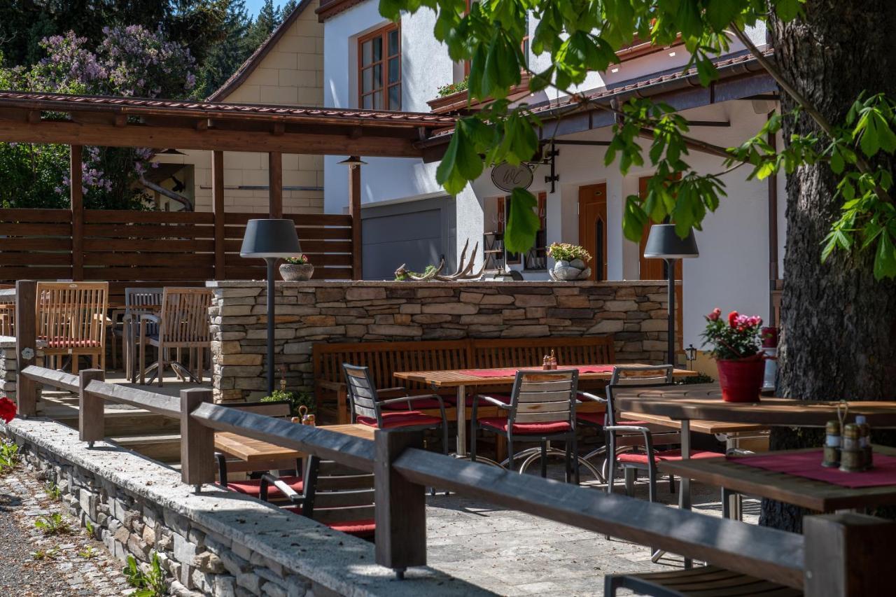 Zum Fally - Landgasthof Kirchberg am Wechsel Εξωτερικό φωτογραφία